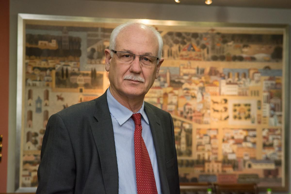 Έκκληση Καλογιάννη για πολιτική αντιπαράθεση με αρχές και αξίες